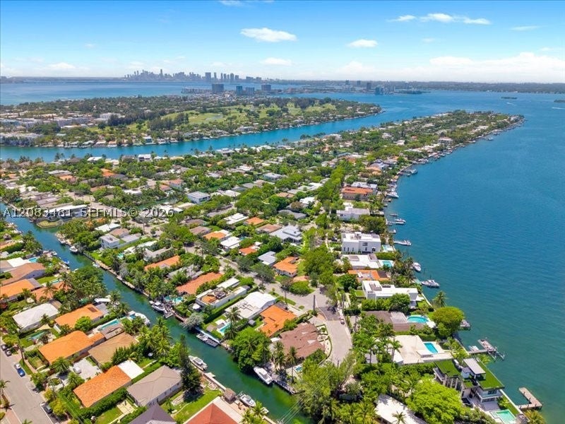 1150 N Biscayne Point Rd