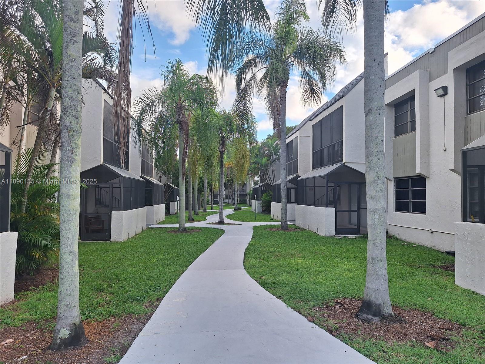 VENETIAN PALMS CONDO - Residential