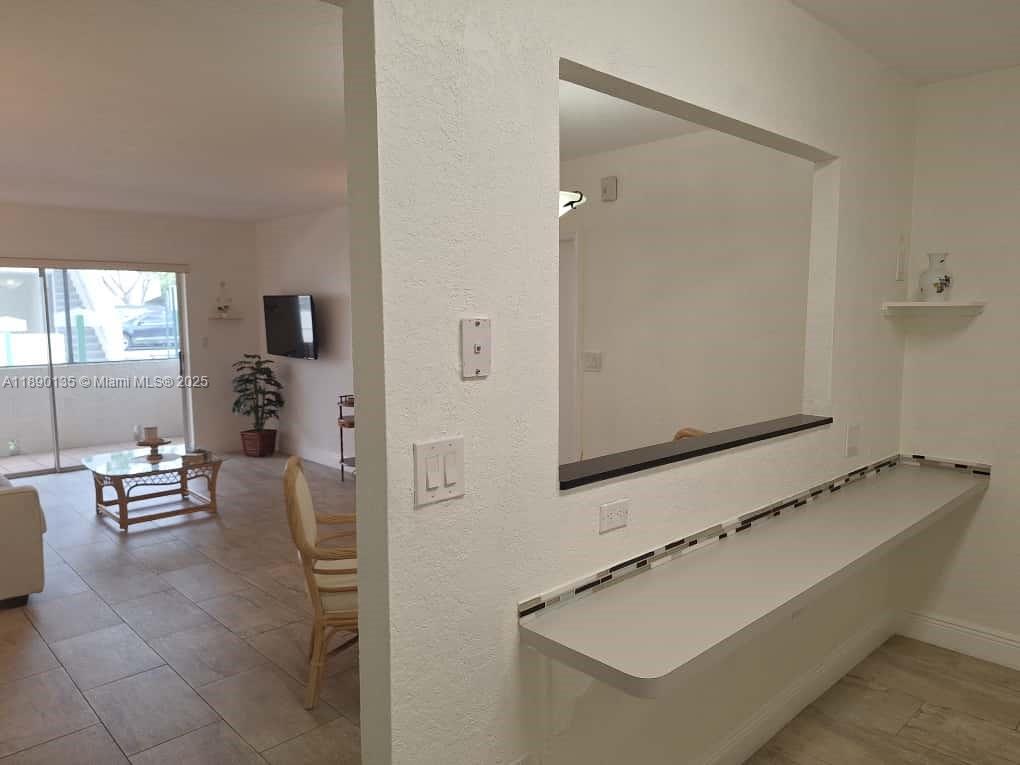 VENETIAN PALMS CONDO - Residential