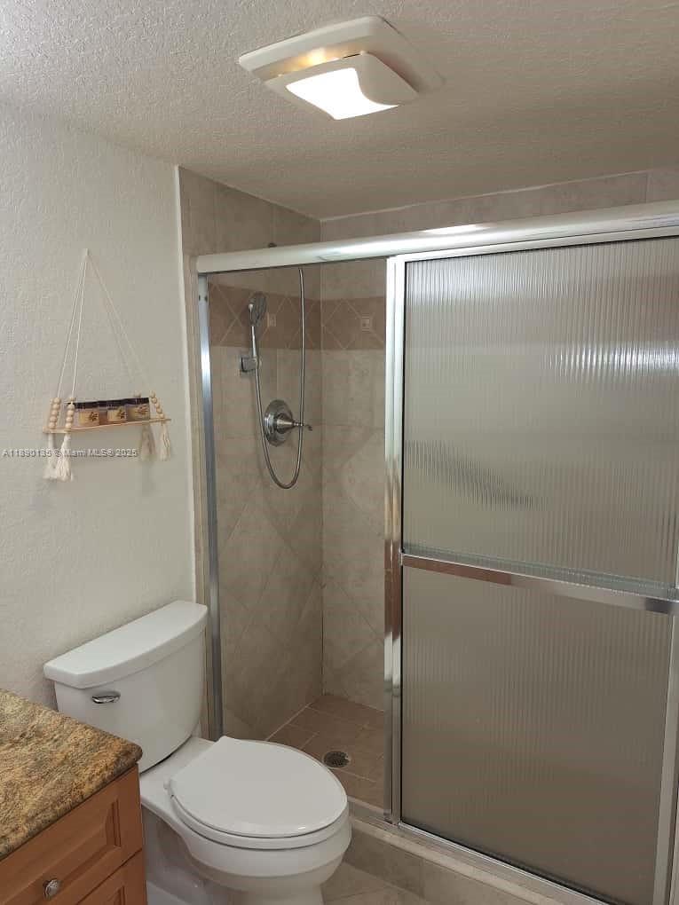 VENETIAN PALMS CONDO - Residential