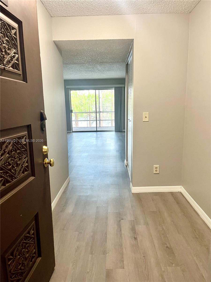 KIRKMAN/MILLENIA CONDOS - Residential