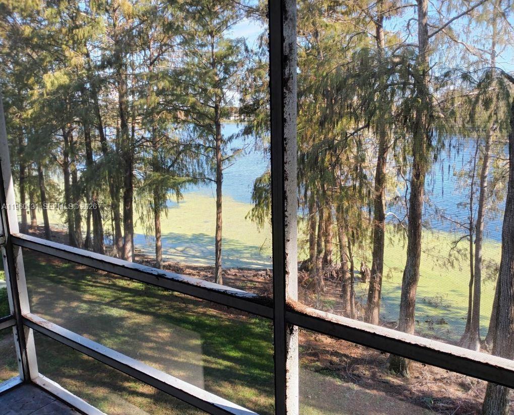 KIRKMAN/MILLENIA CONDOS - Residential