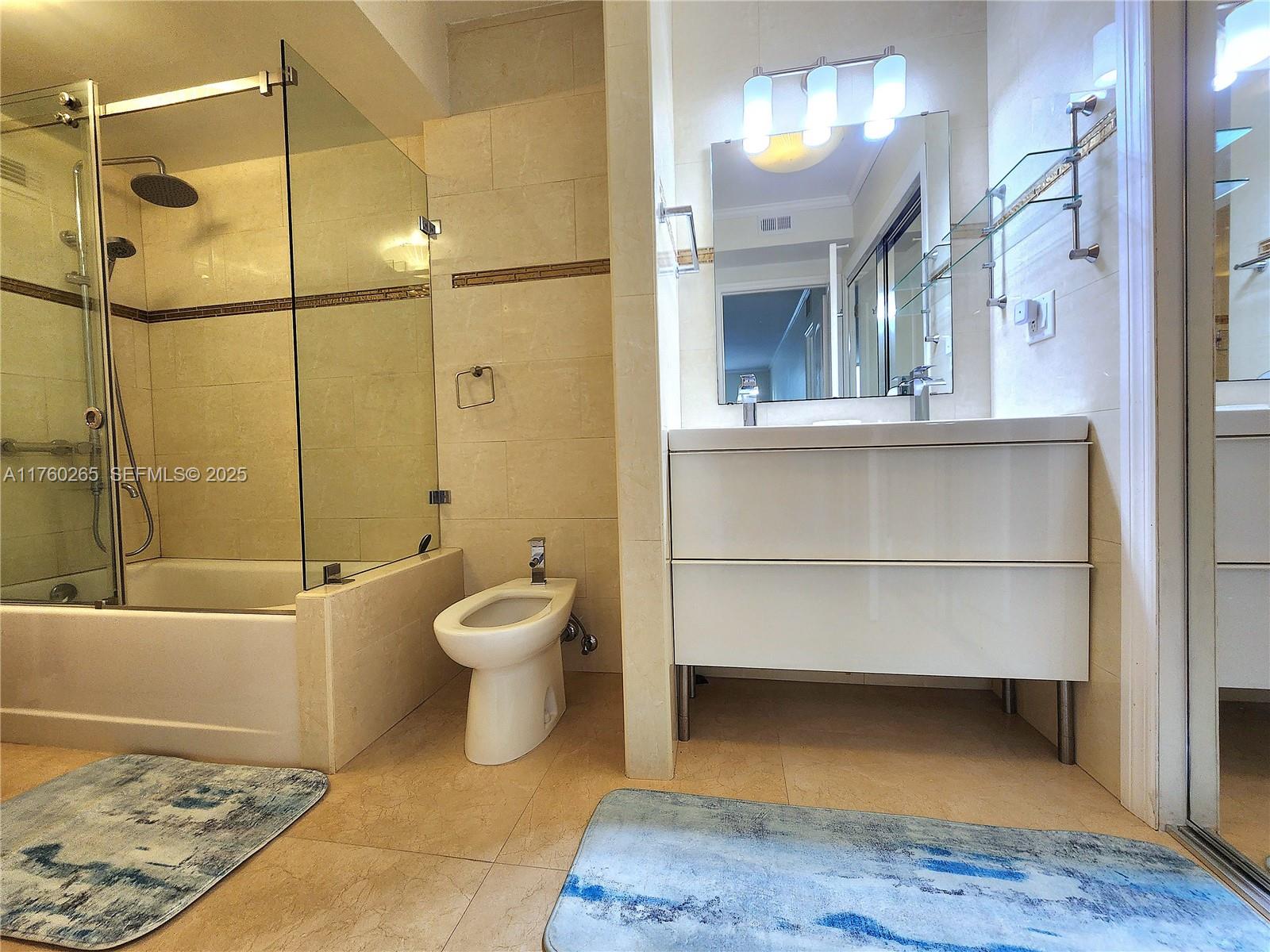 SEA AIR TOWERS CONDO - Residential Lease