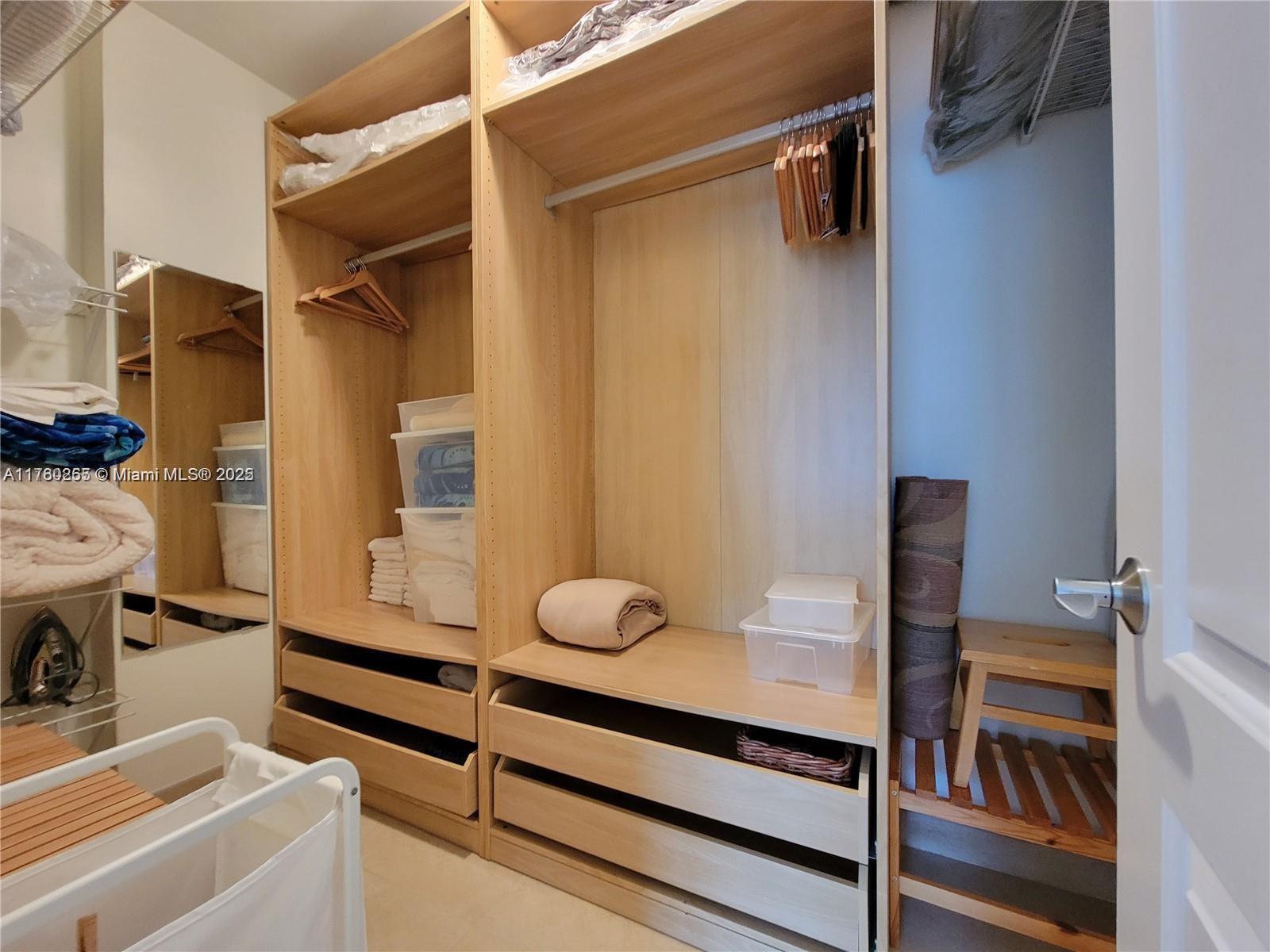 SEA AIR TOWERS CONDO - Residential Lease