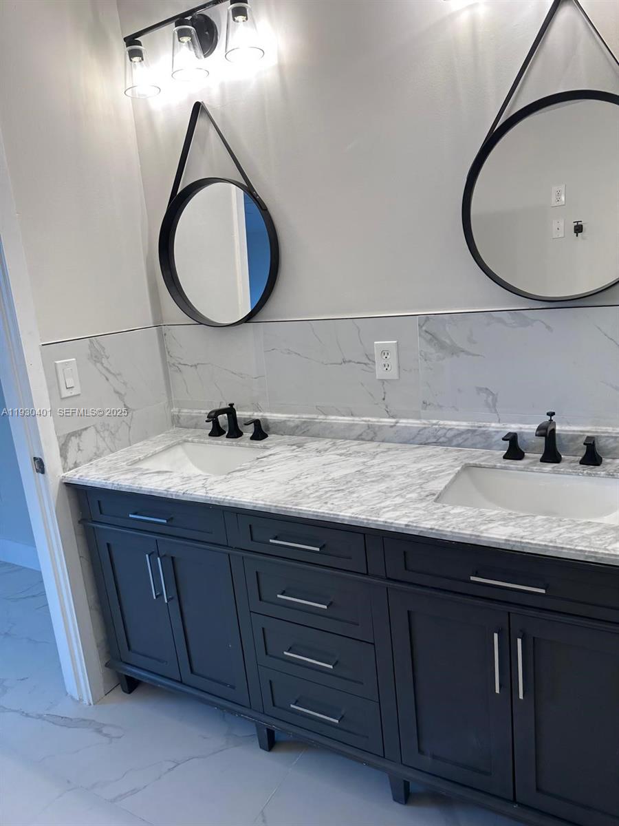 BOARDWALK AT VIZCAYA COND - Residential Lease