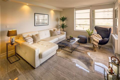 2899 Collins Ave 617 Miami Beach FL 33140