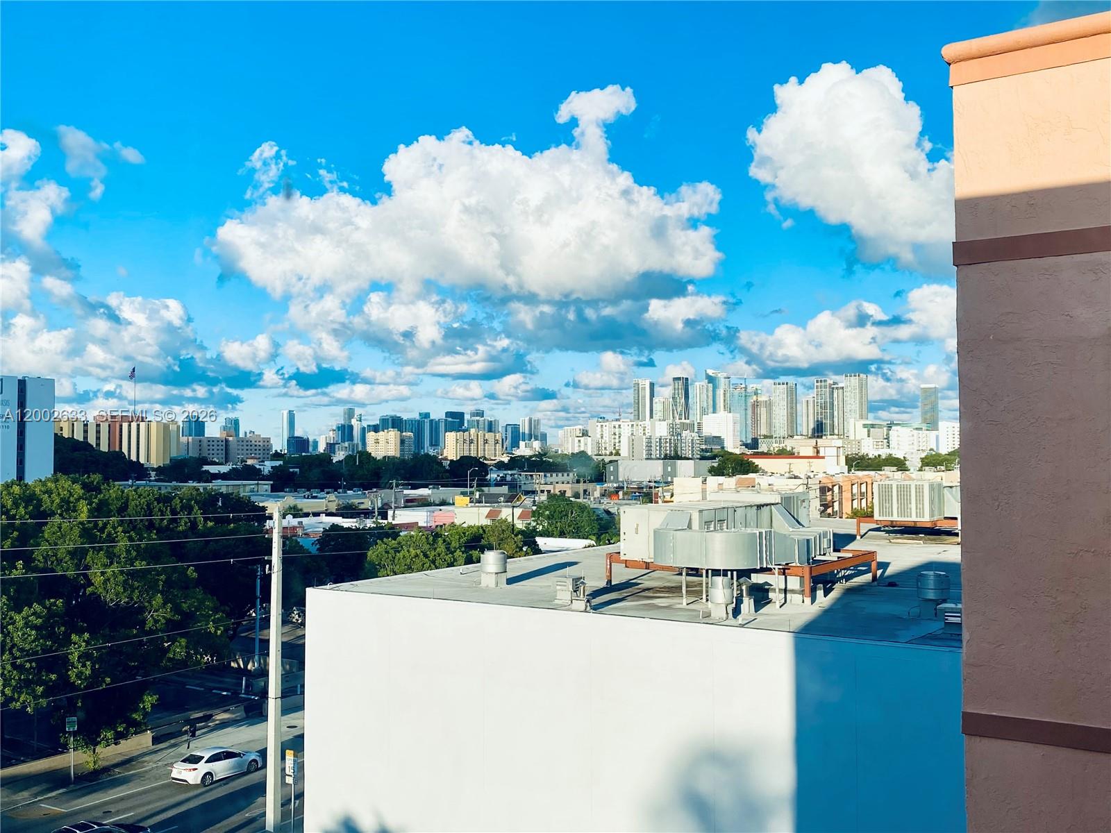 PRESIDENTIAL CORNERS COND - Residential Lease