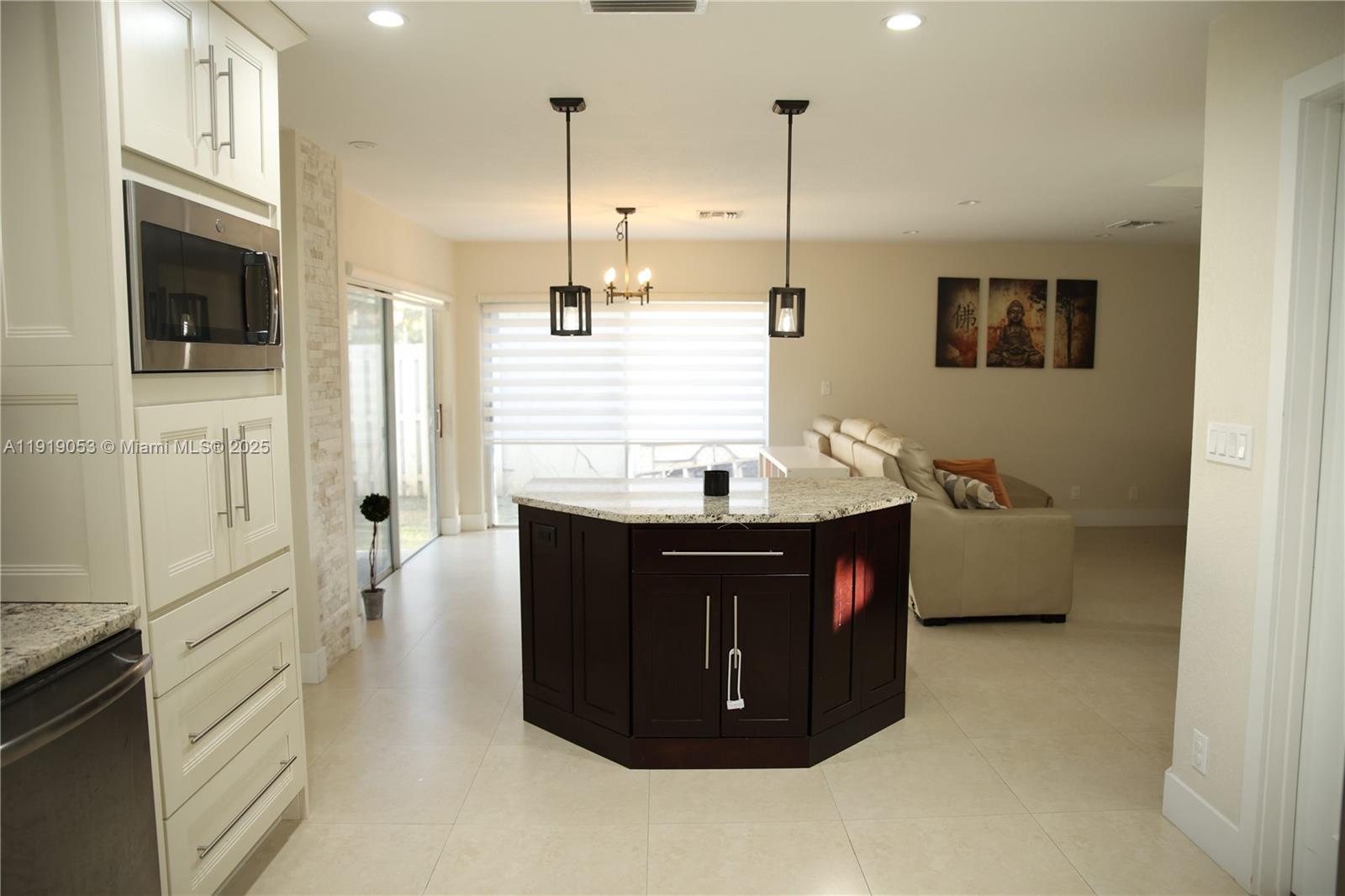 JACARANDA PARCEL 608 - Residential