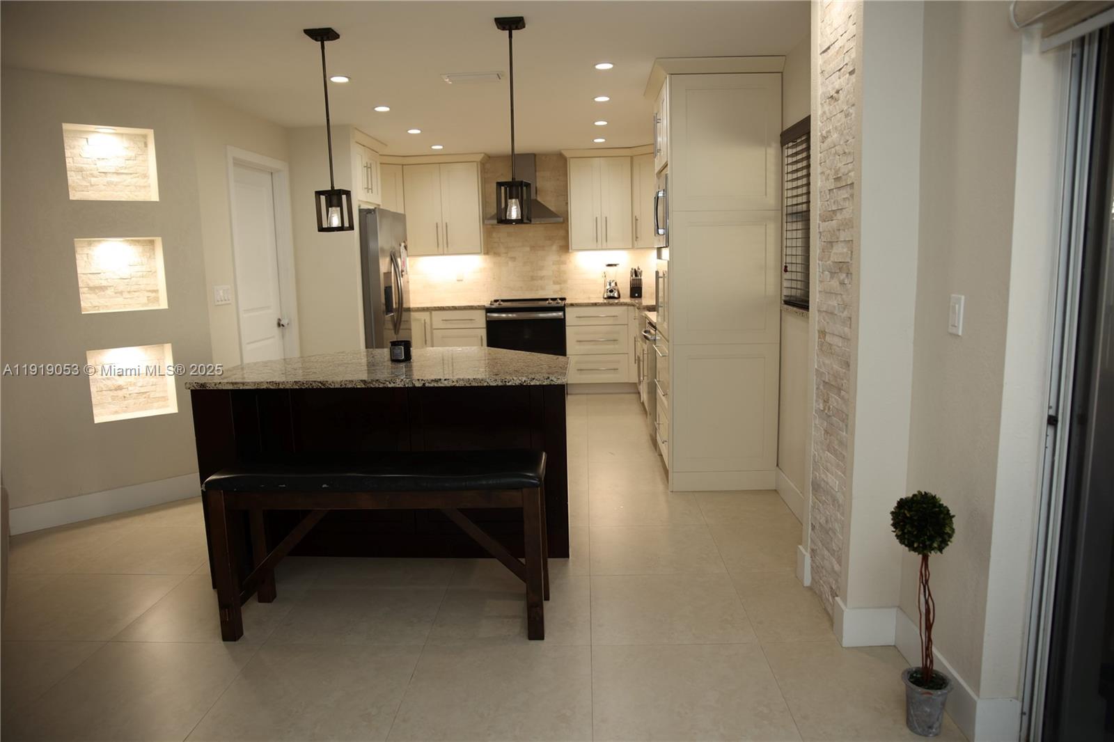 JACARANDA PARCEL 608 - Residential