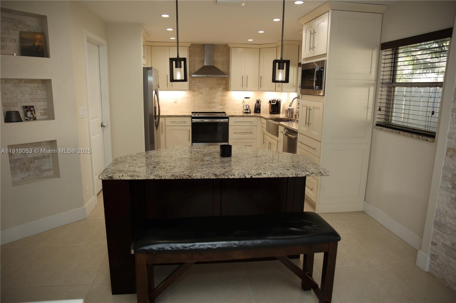 JACARANDA PARCEL 608 - Residential