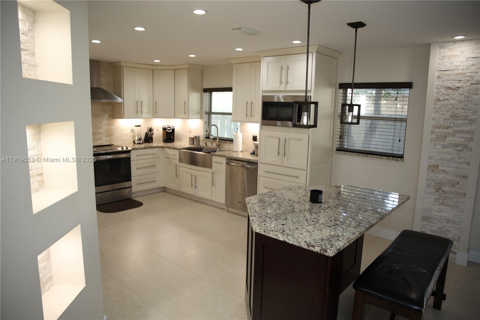 JACARANDA PARCEL 608 - Residential