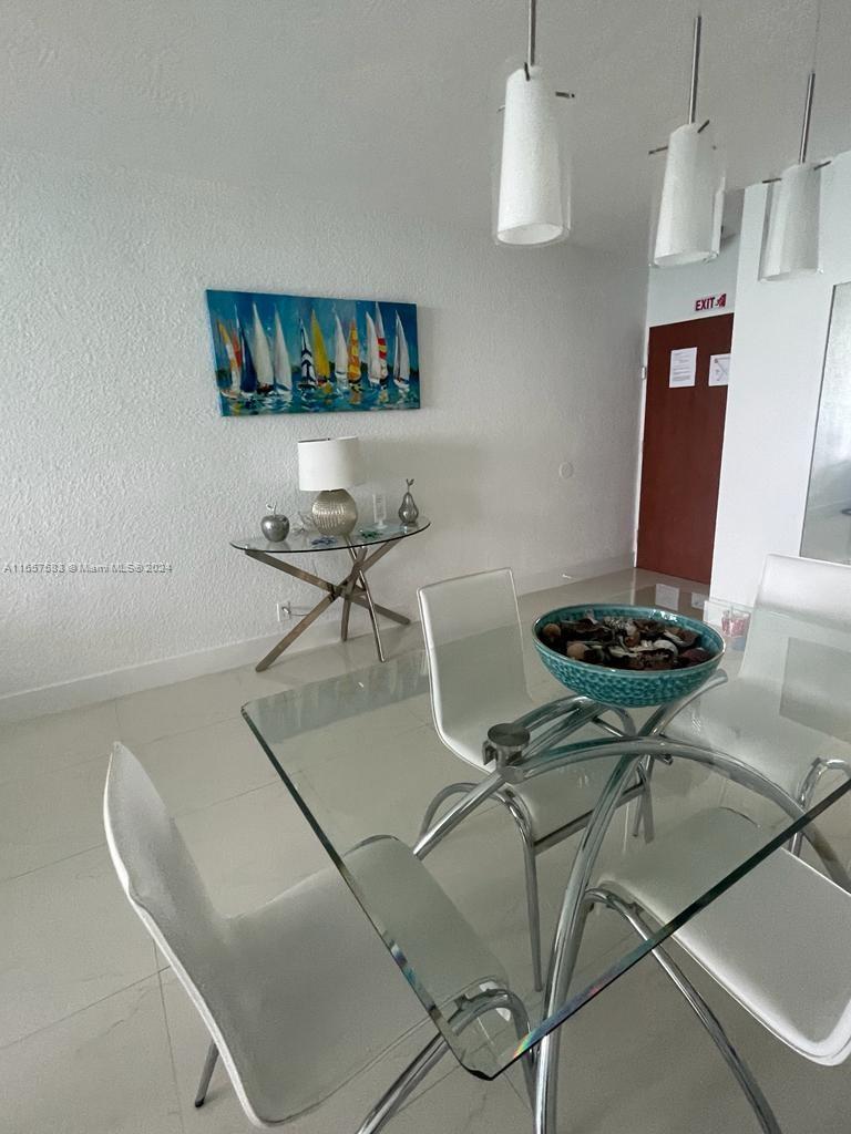 TIDES ON HOLLYWOOD BEACH - Residential