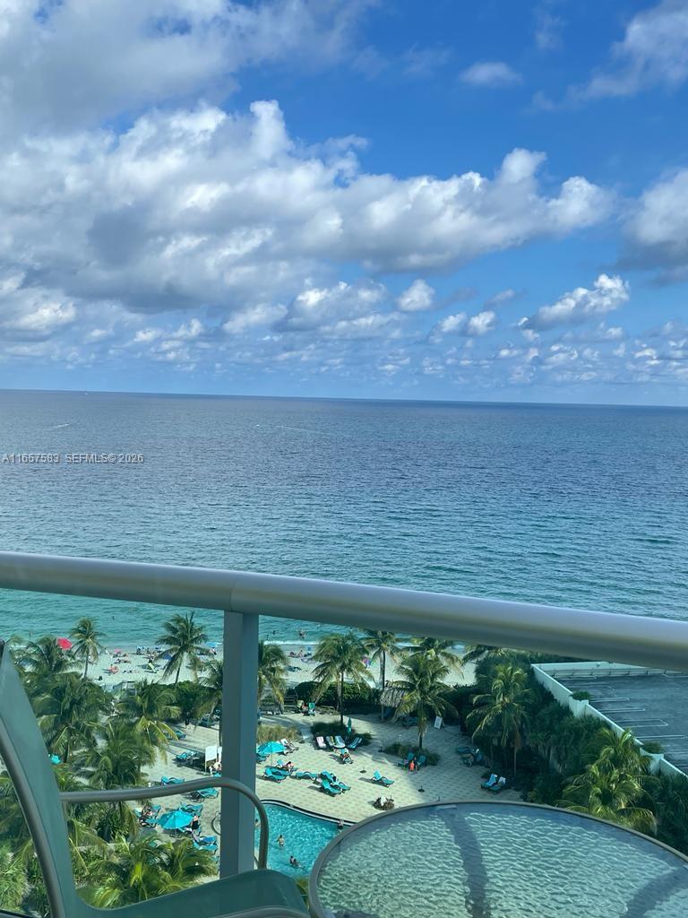 TIDES ON HOLLYWOOD BEACH - Residential