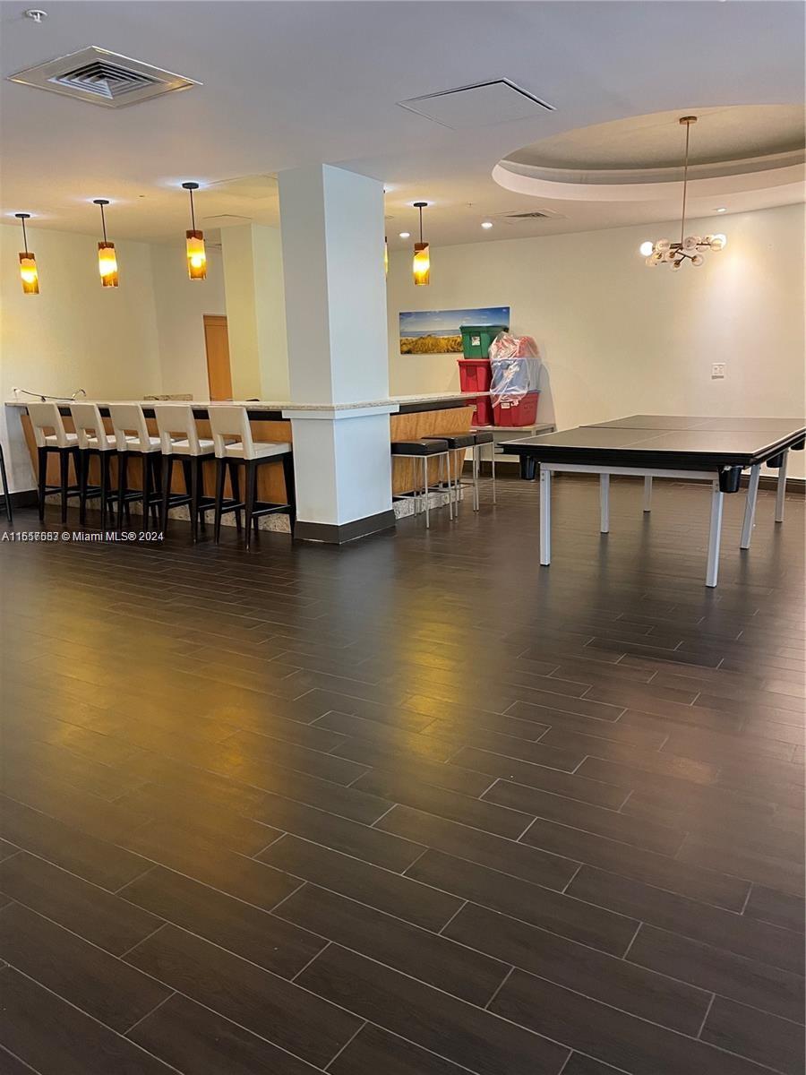 TIDES ON HOLLYWOOD BEACH - Residential