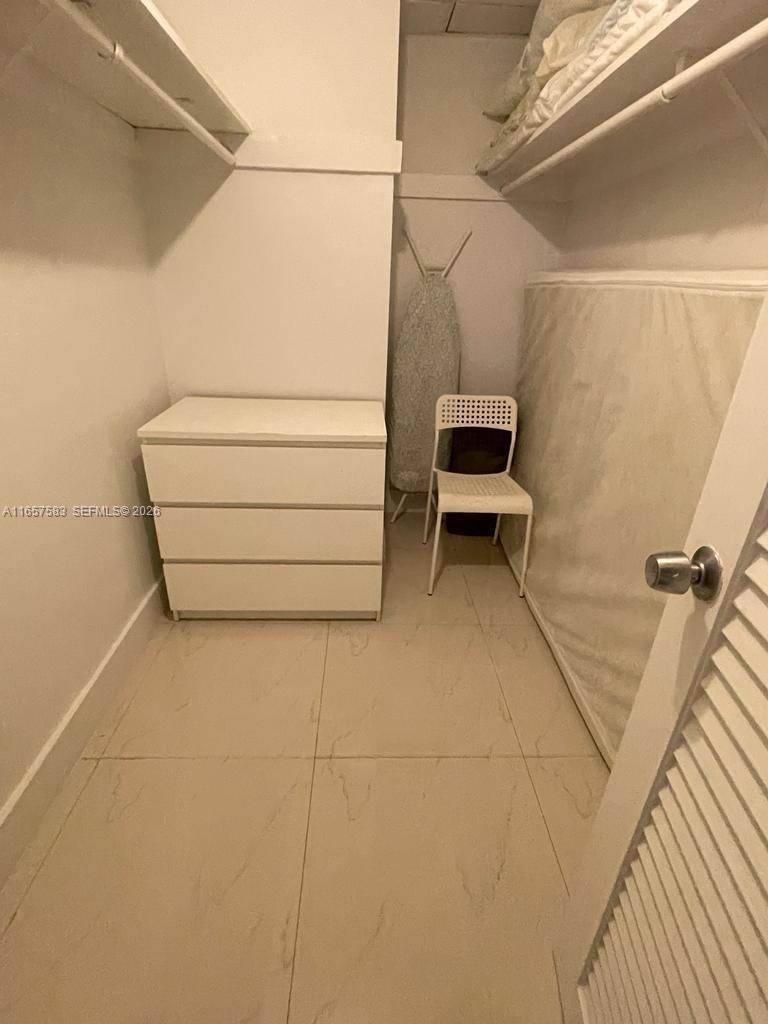 TIDES ON HOLLYWOOD BEACH - Residential