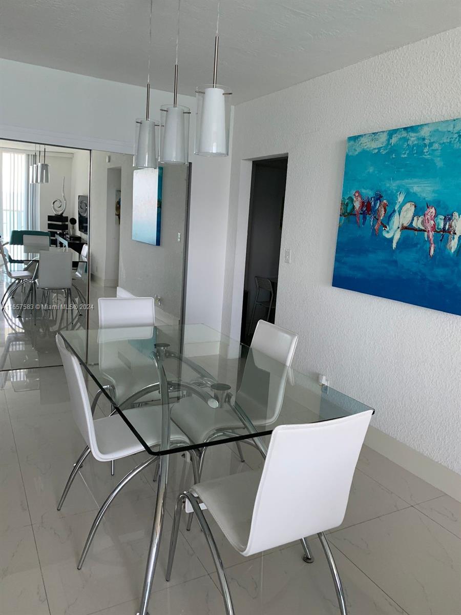 TIDES ON HOLLYWOOD BEACH - Residential