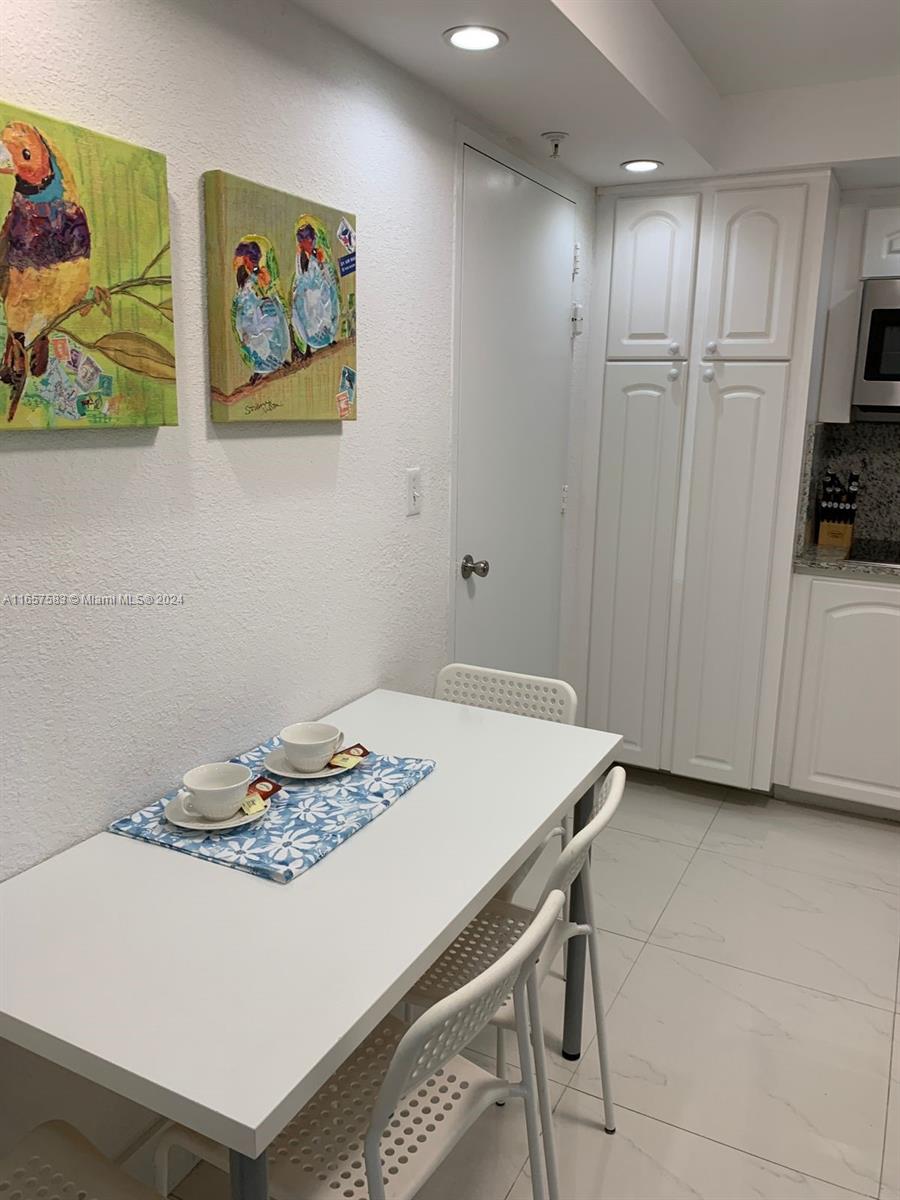 TIDES ON HOLLYWOOD BEACH - Residential