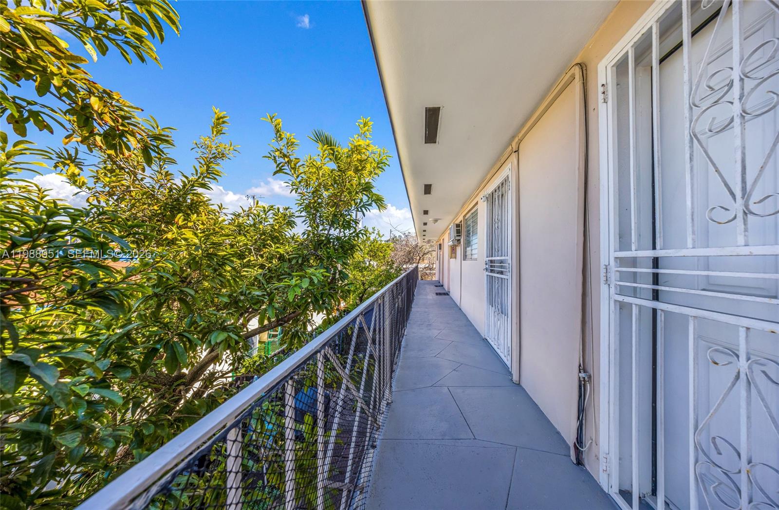 12TH ST MANORS - Residential Income