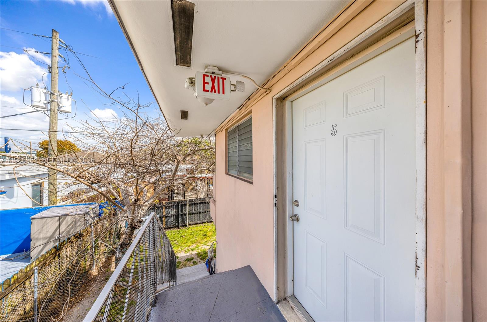 12TH ST MANORS - Residential Income