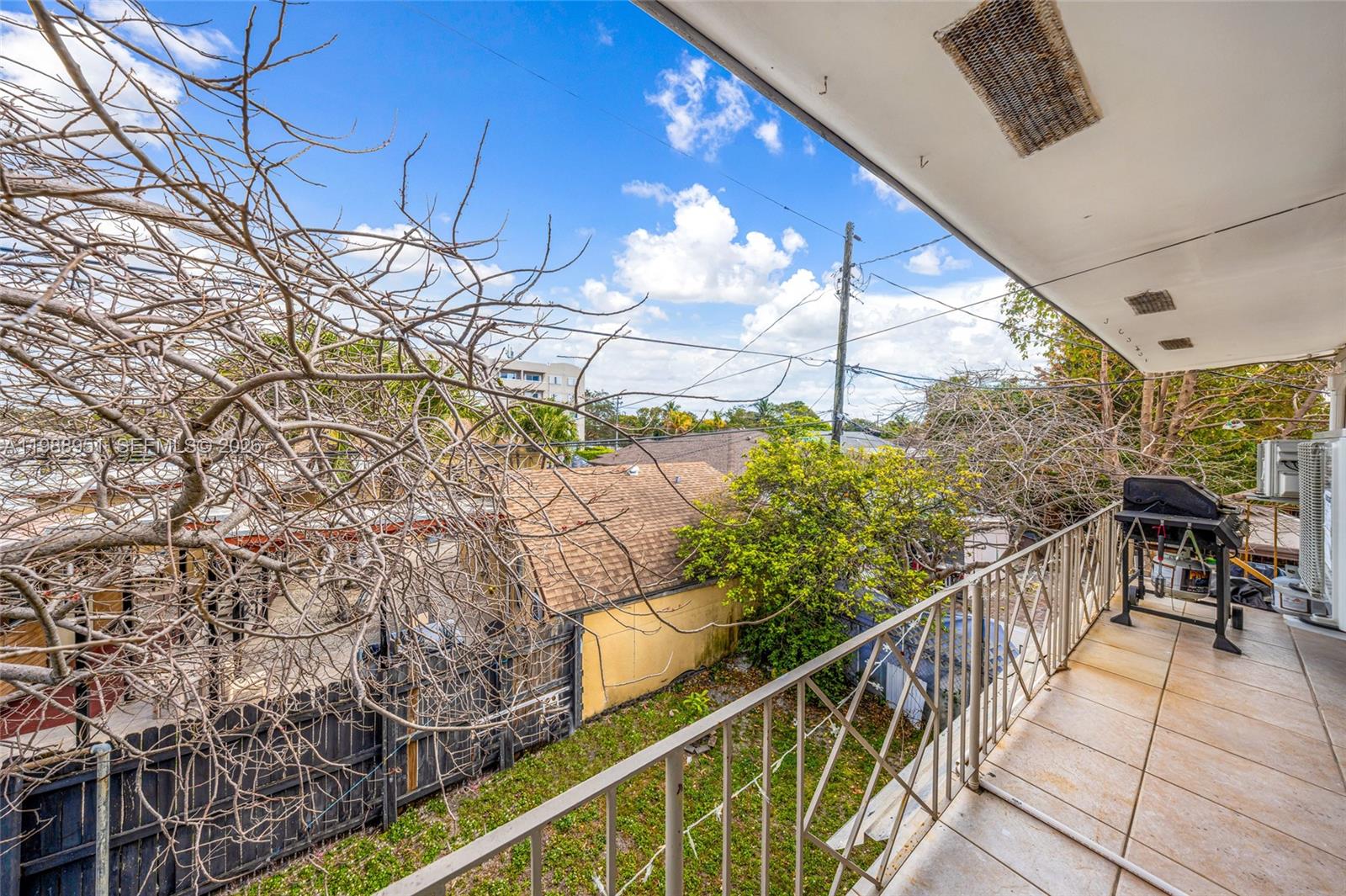 12TH ST MANORS - Residential Income