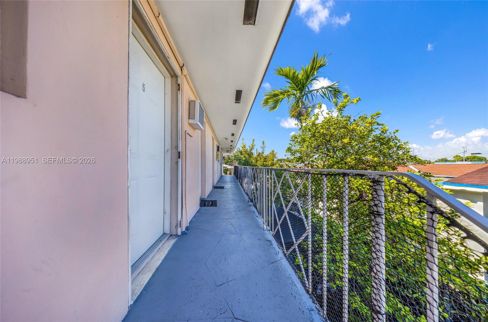 12TH ST MANORS - Residential Income