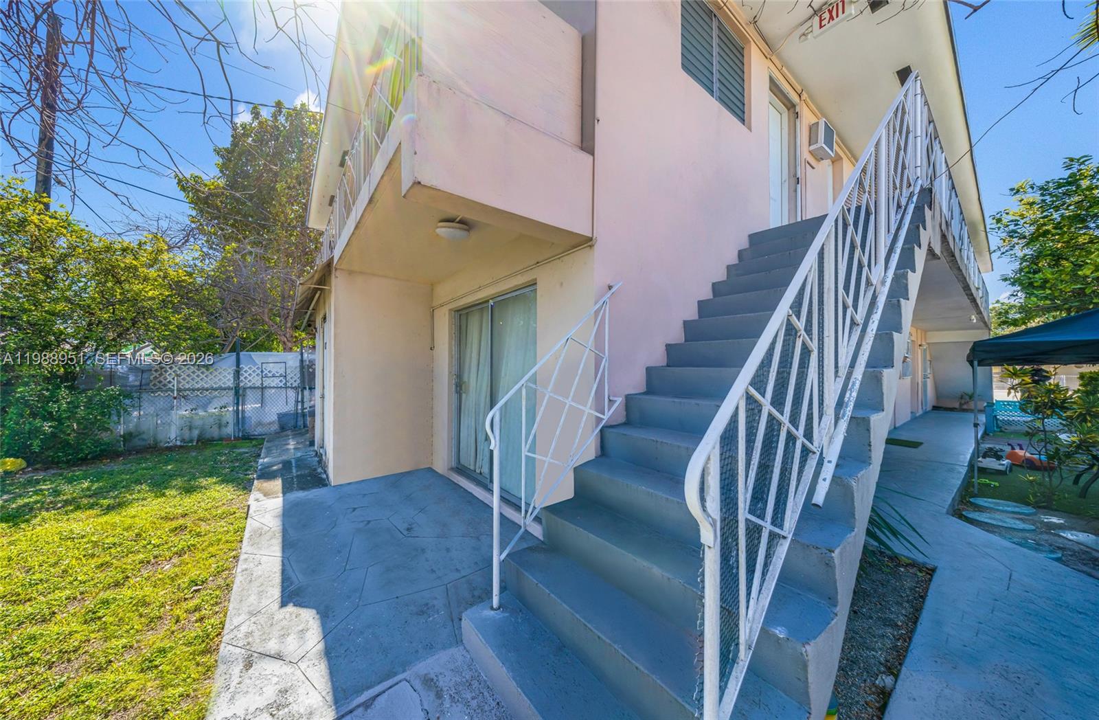 12TH ST MANORS - Residential Income