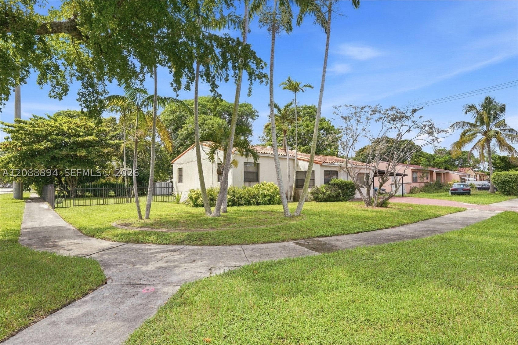 500 NW 124th St 500