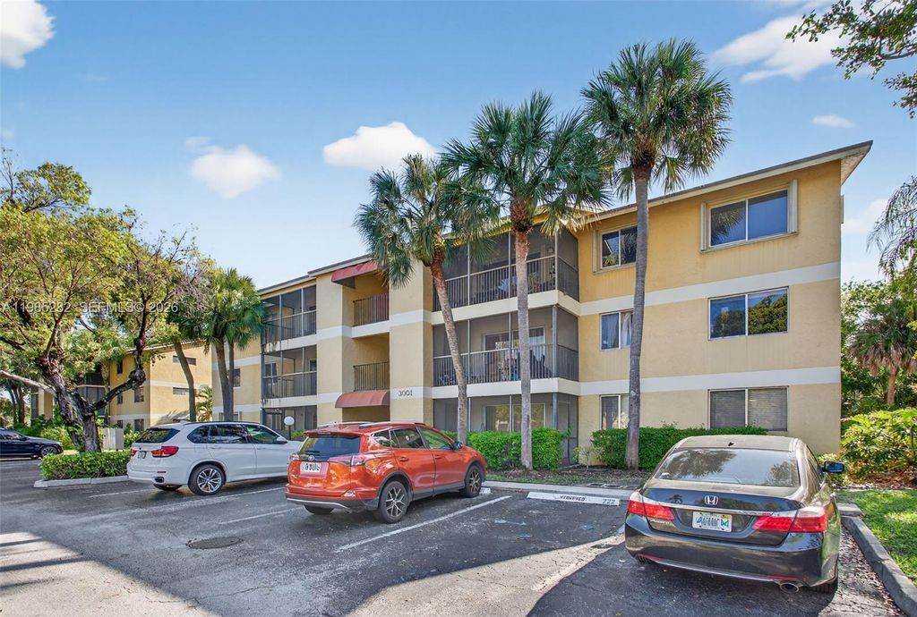 Photo of 3001 N Oakland Forest Dr #302, Oakland Park, FL 33309 (MLS # A11985282)