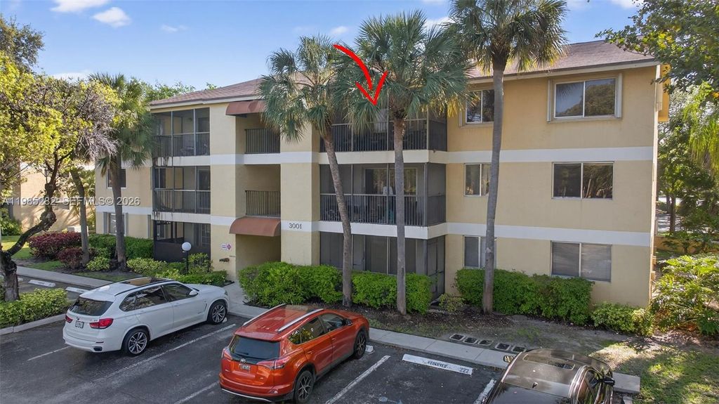 Photo of 3001 N Oakland Forest Dr #302, Oakland Park, FL 33309 (MLS # A11985282)