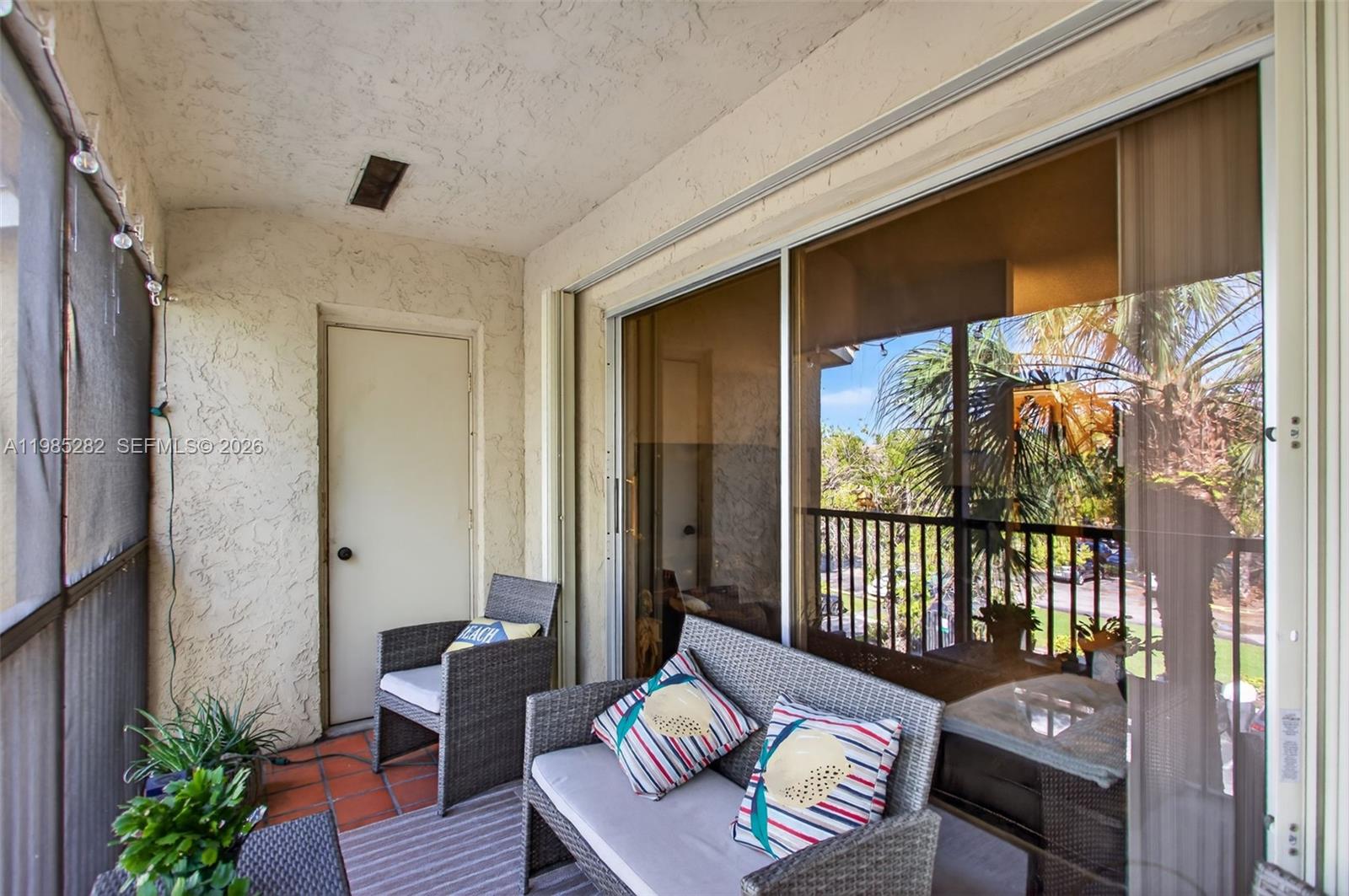 OAKLAND FOREST CLUB CONDO - Residential