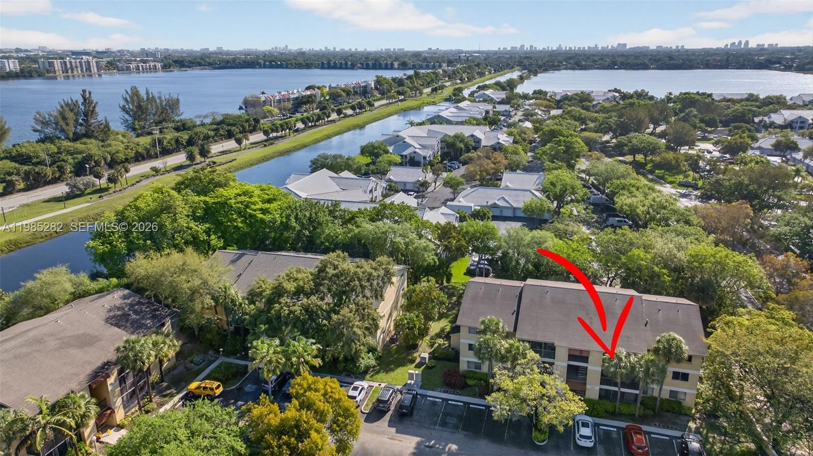 OAKLAND FOREST CLUB CONDO - Residential