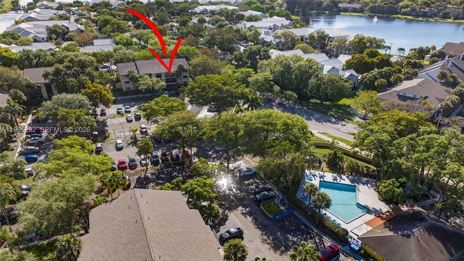 OAKLAND FOREST CLUB CONDO - Residential