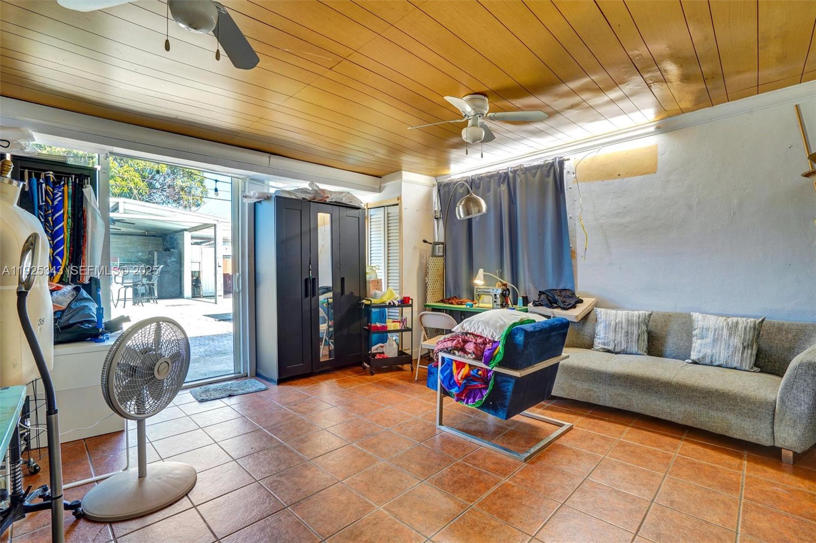 SARATOGA HEIGHTS RE-SUB - Residential