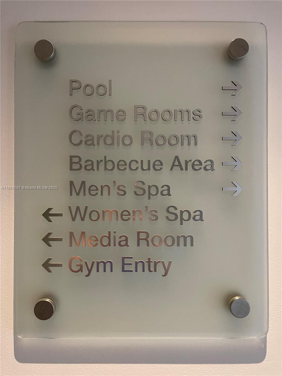 IVY CONDO - Residential