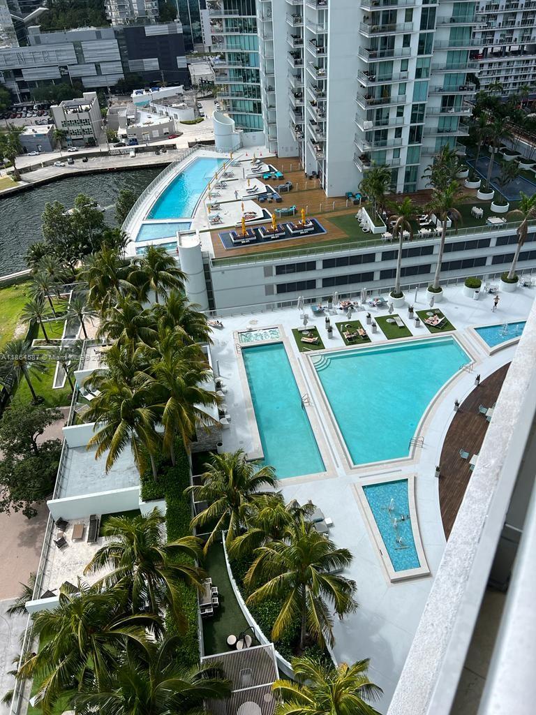 IVY CONDO - Residential