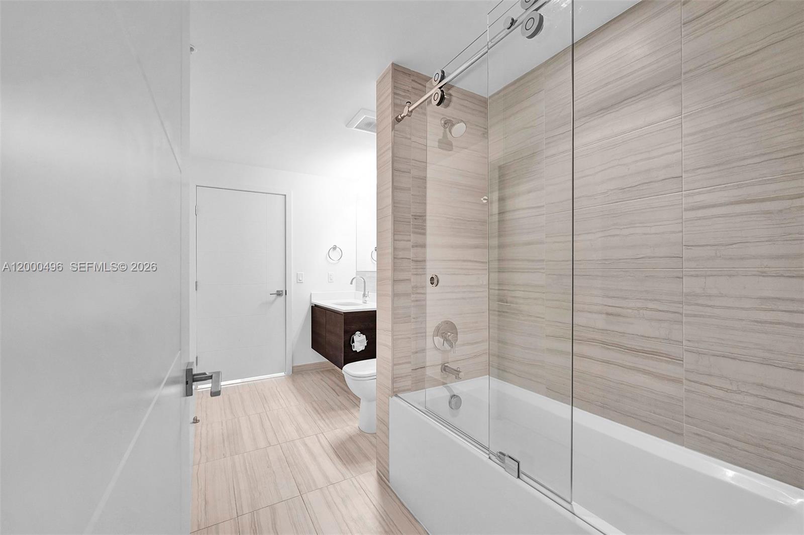 MERRICK MANOR - Residential Lease