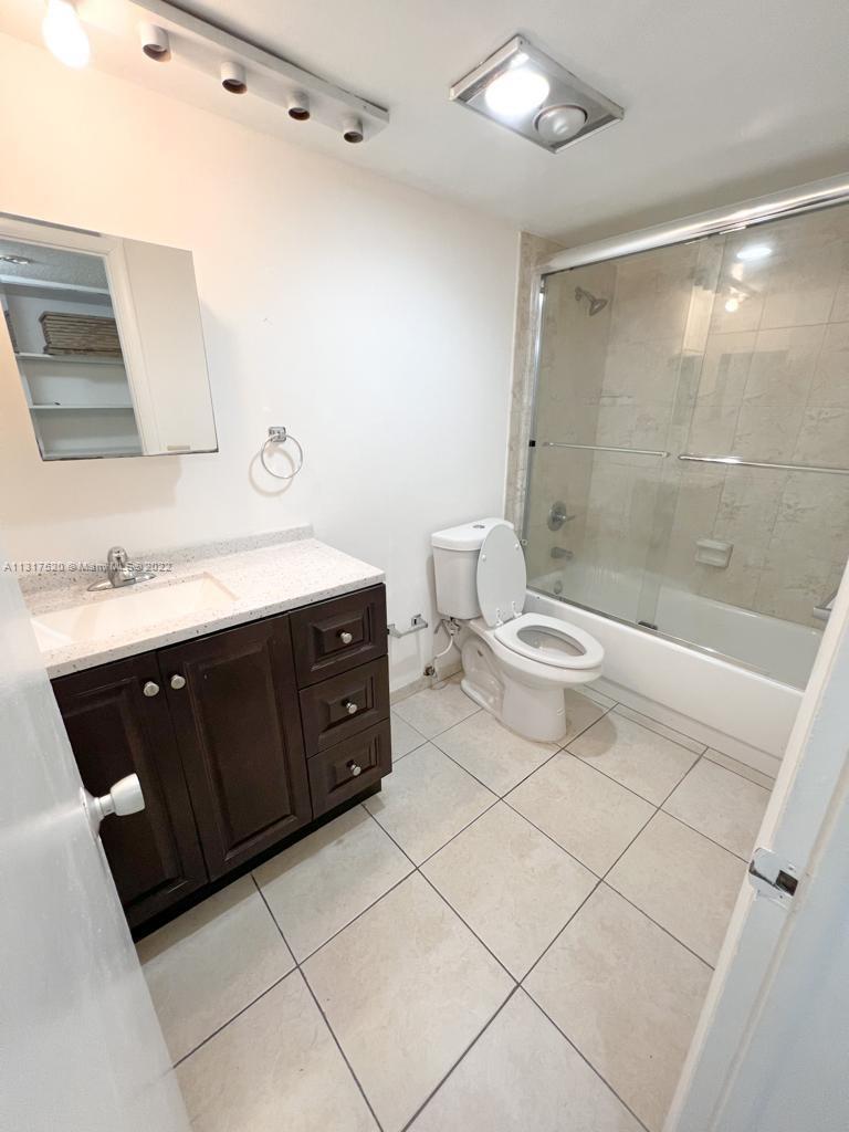 LAKEVIEW GARDENS CONDO - Residential Lease