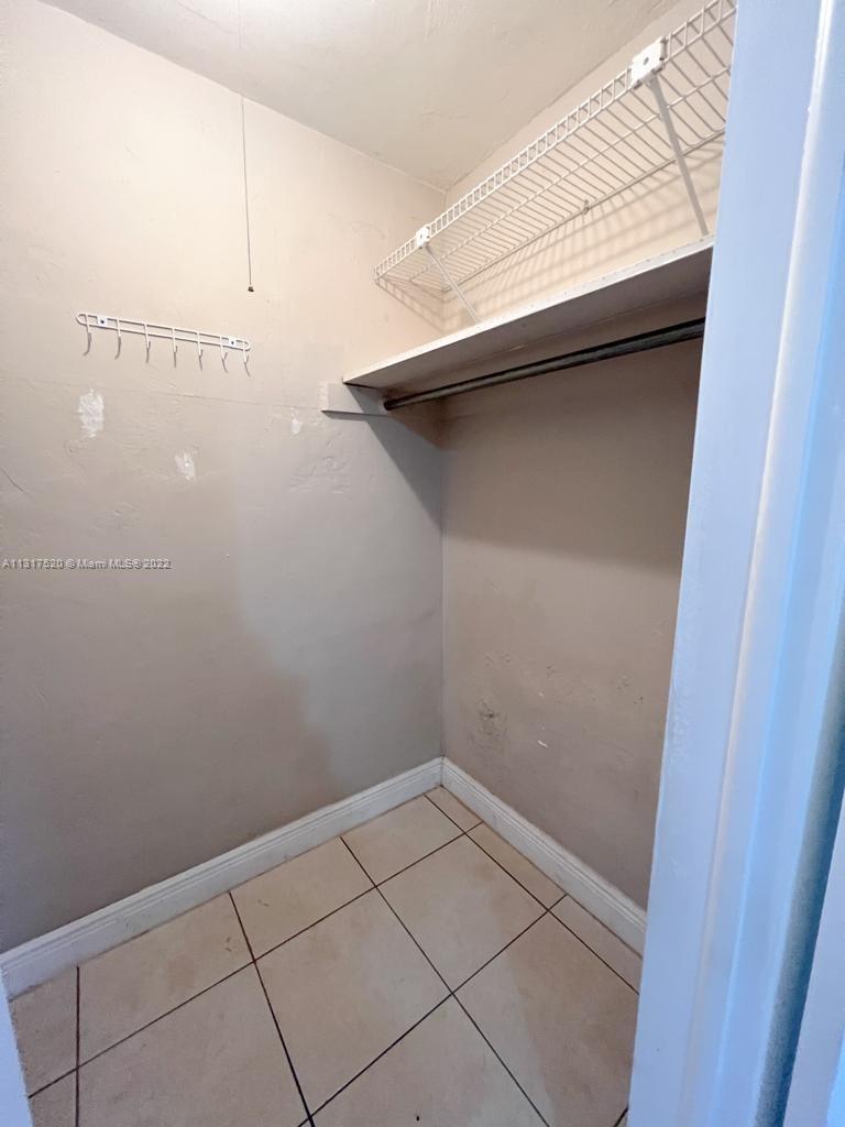LAKEVIEW GARDENS CONDO - Residential Lease