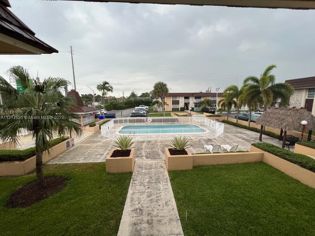 Beautiful 1/1 apartment centrally located. Next to Tropical Park.
NO washer and dryer inside the apartment- it is in the building. Only 1-2 tenants for a 1 bedroom. 1 assigned parking. Visitor parking. Street parking.
The apartment is being painted.
First month and 2 security deposits. Association approval required prior to move-in. Water is included.
Tenant will have to pay for electricity, cable/wifi and association application/fees.
NO PETS. Offer must be send with Rental Application, ID Copy, Complete Credit Report for each Applicants, (2) Last Pay Stubs, (2) Month of Bank Statements and Police Reports.
