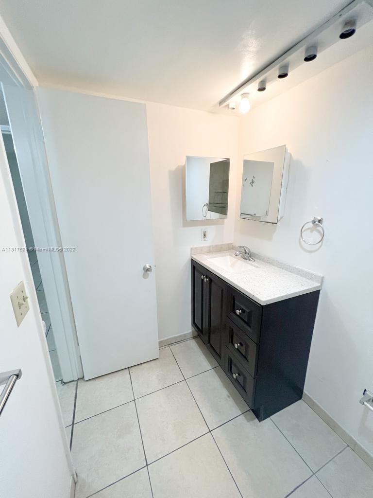 LAKEVIEW GARDENS CONDO - Residential Lease