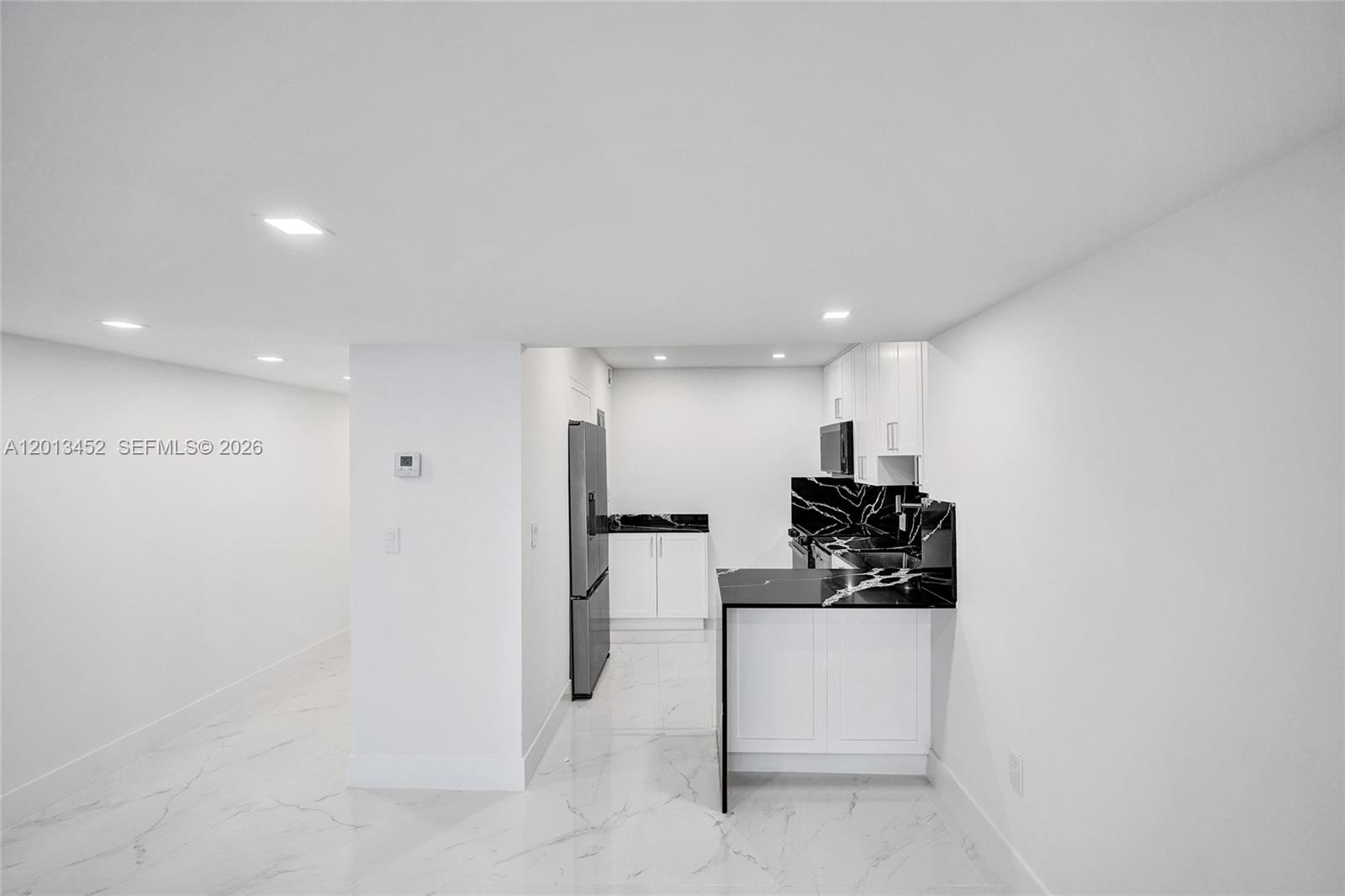 AVENTURA ELDORADO CONDO - Residential
