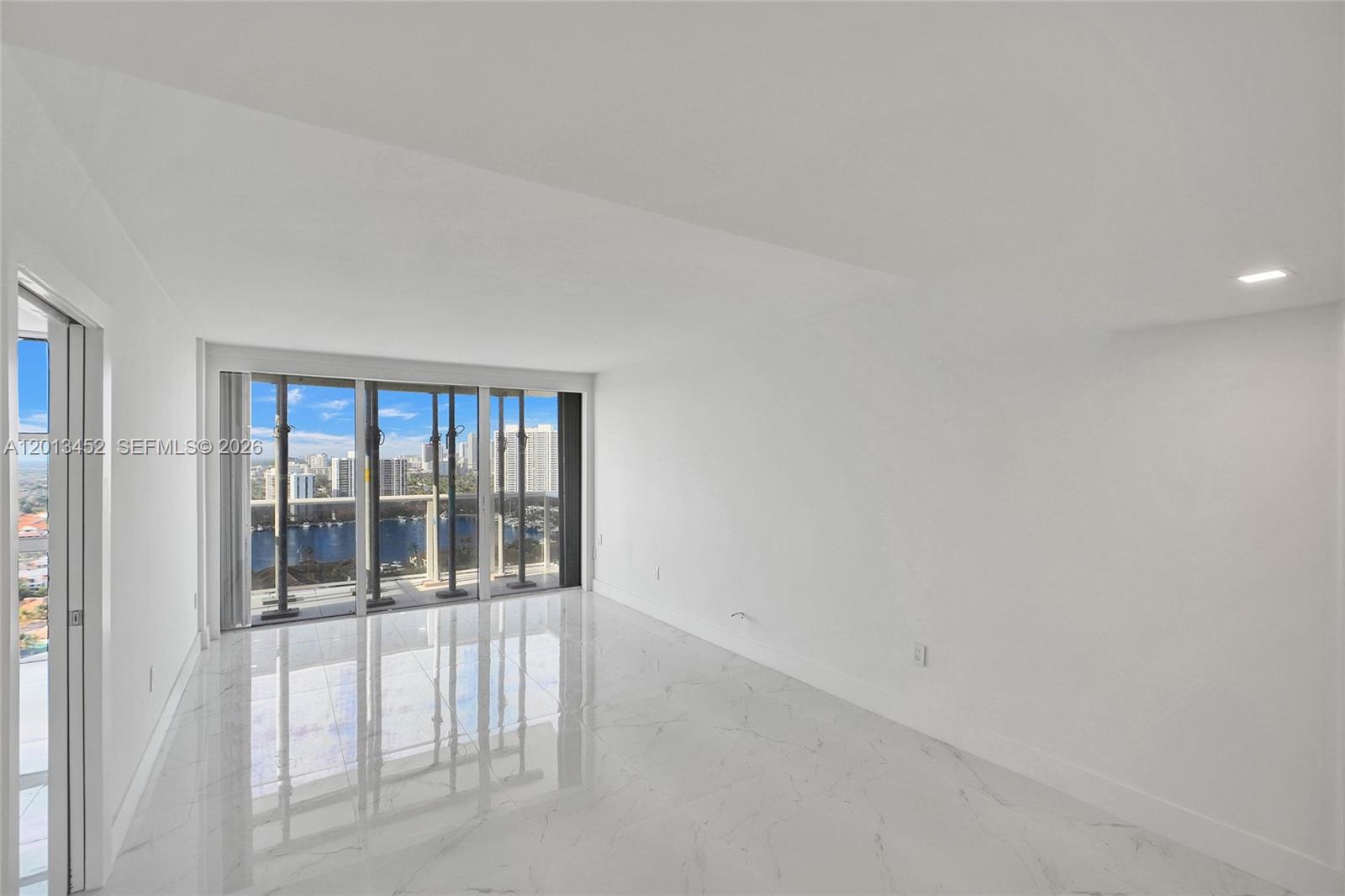 AVENTURA ELDORADO CONDO - Residential