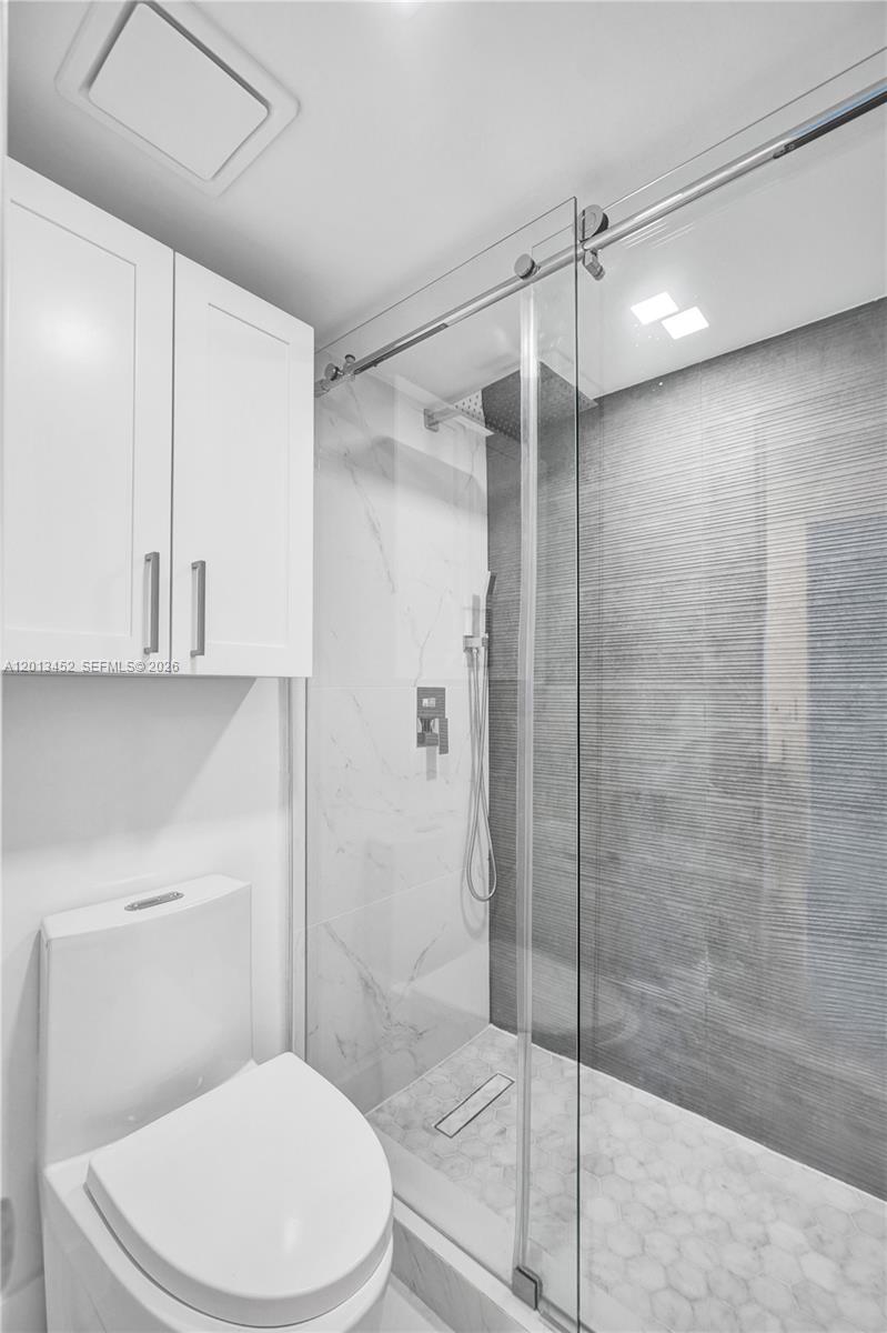 AVENTURA ELDORADO CONDO - Residential