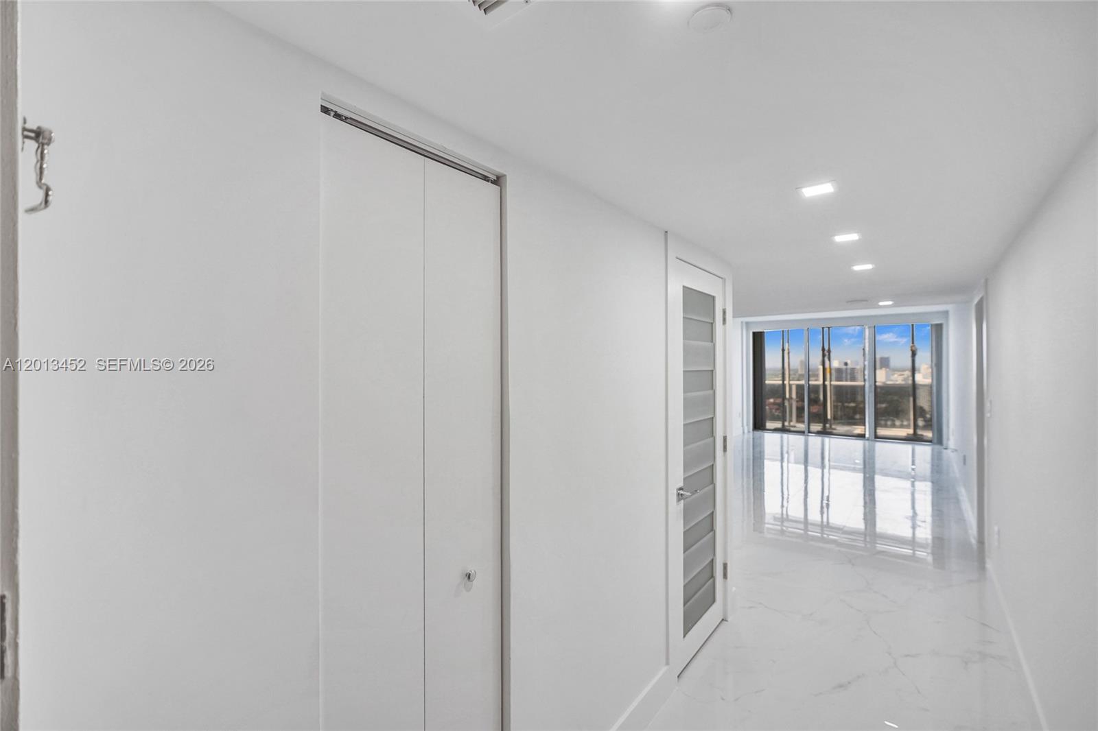 AVENTURA ELDORADO CONDO - Residential