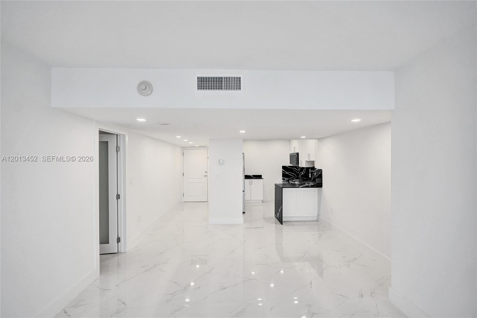 AVENTURA ELDORADO CONDO - Residential