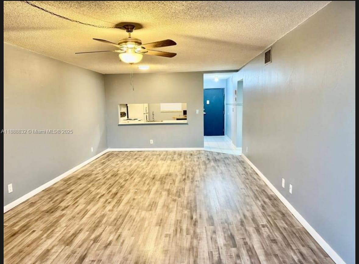 COUNTRY PINES CONDO - Residential
