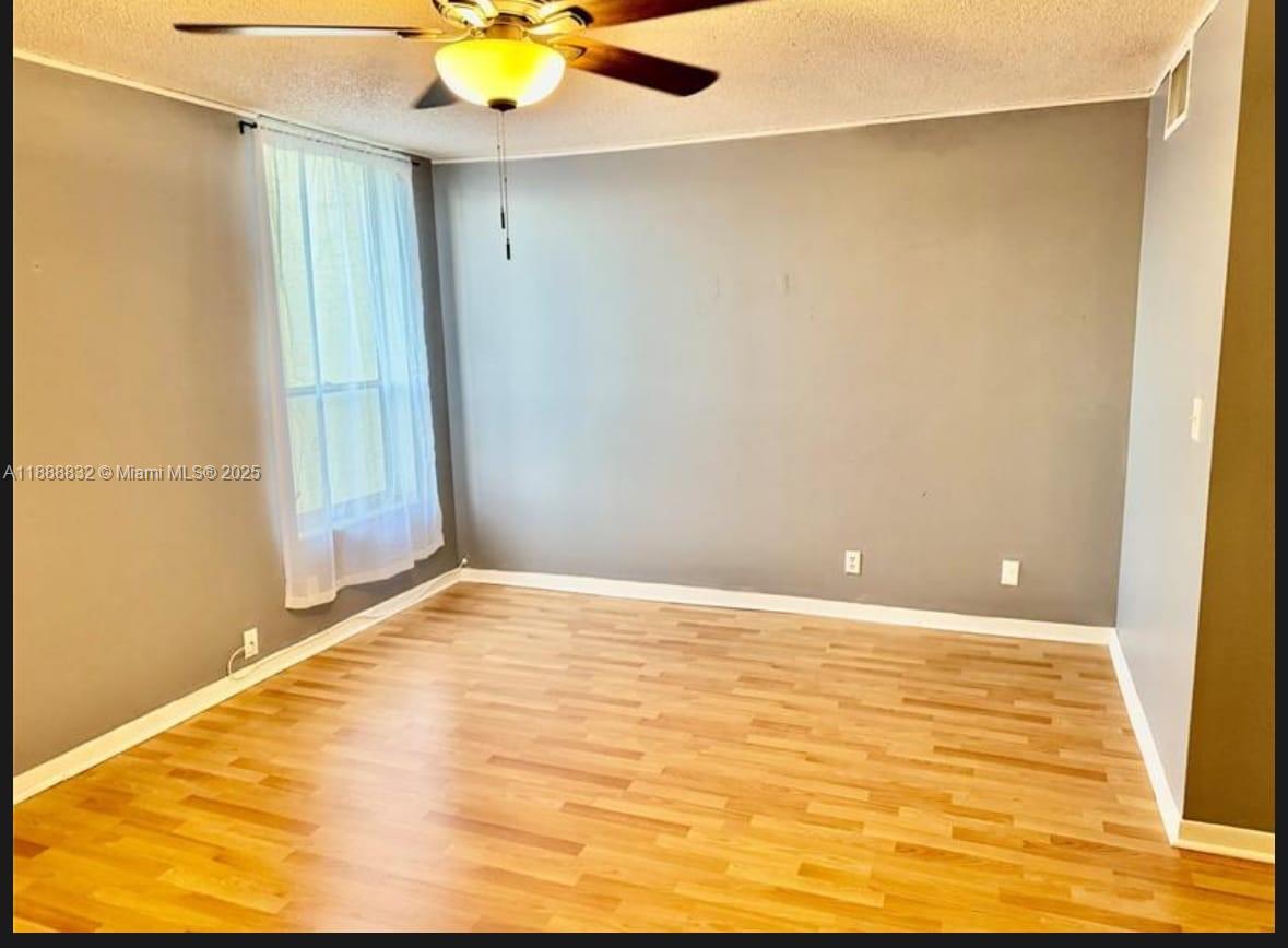 COUNTRY PINES CONDO - Residential