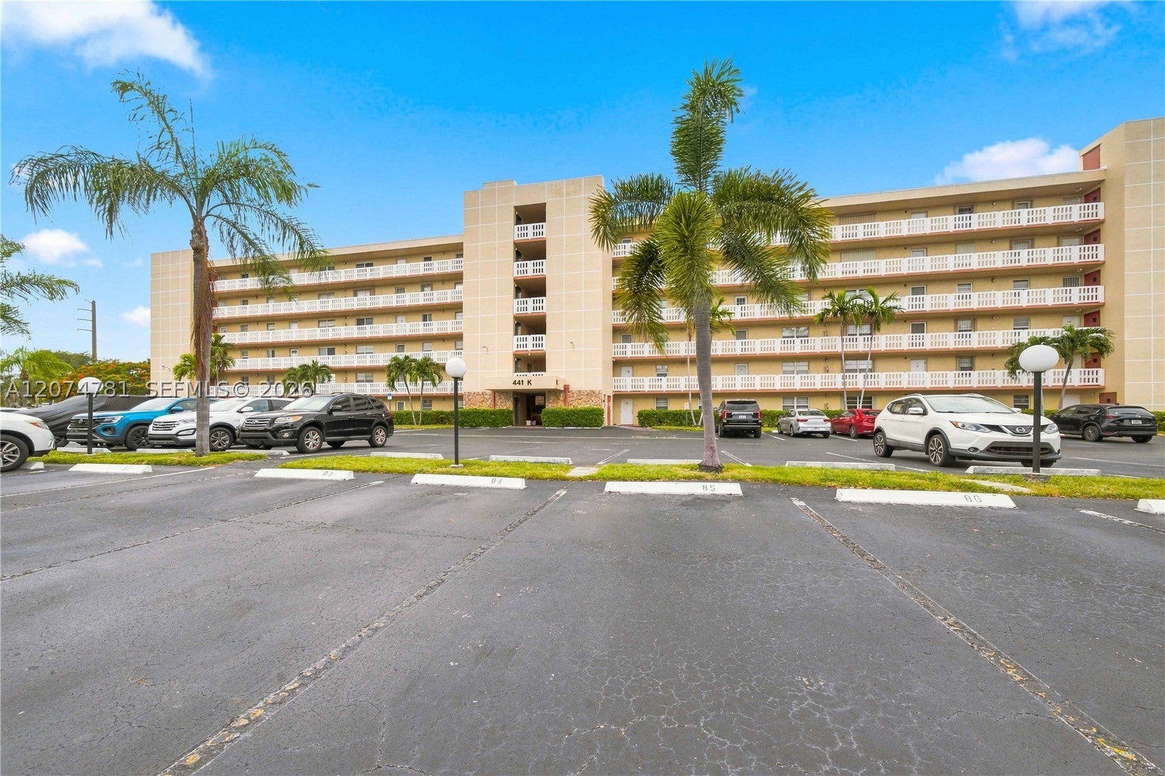 441 SE 3rd St 207, Dania Beach FL 33004