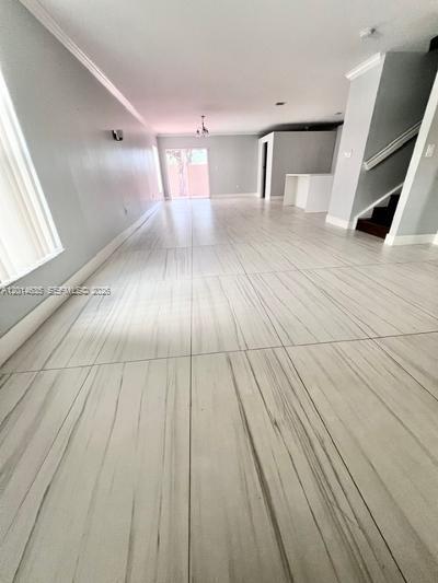 LAGO LARGO - Residential Lease
