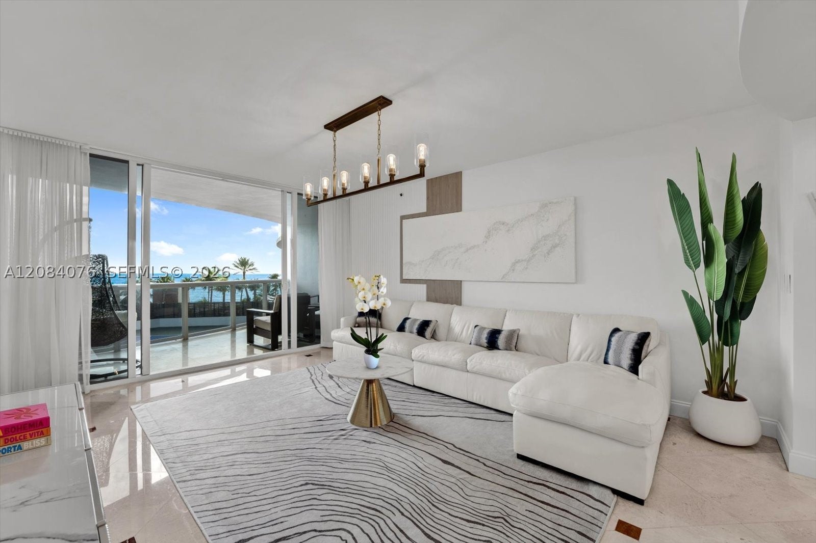 18911 Collins Ave 606